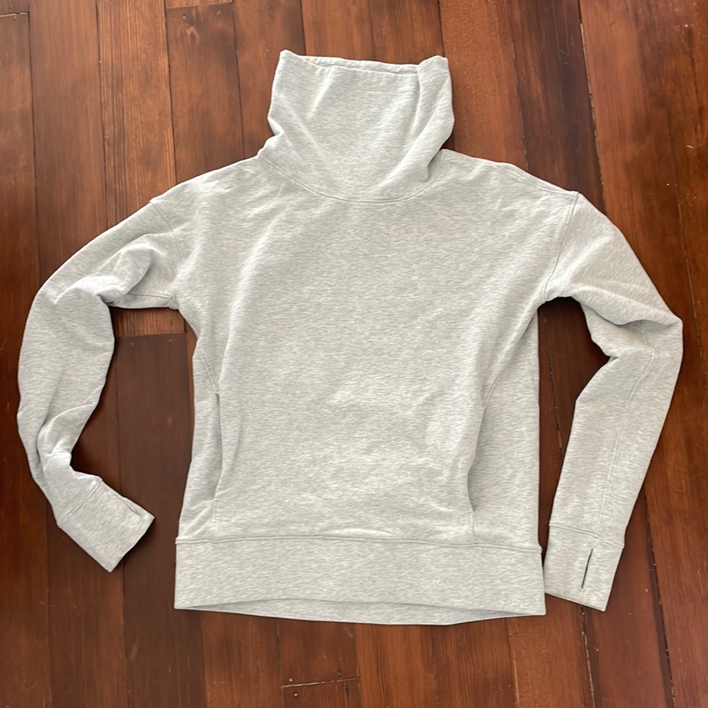 Lululemon Turtle Neck Pullover